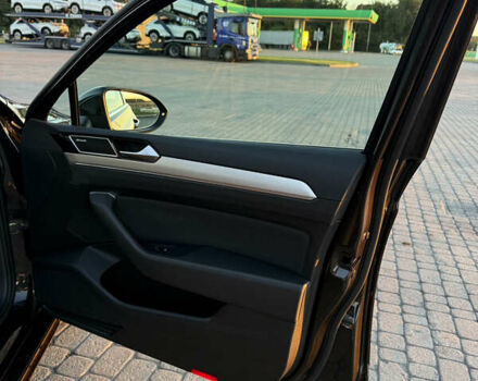 Серый Фольксваген Пассат, объемом двигателя 1.97 л и пробегом 275 тыс. км за 17300 $, фото 27 на Automoto.ua