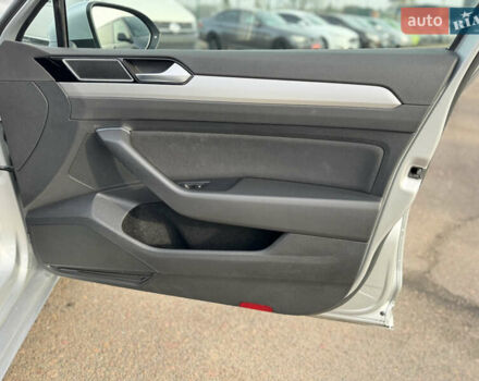 Серый Фольксваген Пассат, объемом двигателя 1.97 л и пробегом 207 тыс. км за 17300 $, фото 77 на Automoto.ua