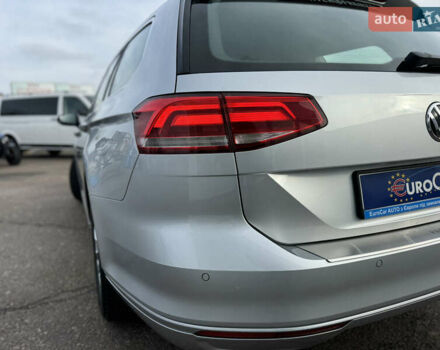 Серый Фольксваген Пассат, объемом двигателя 1.97 л и пробегом 207 тыс. км за 17300 $, фото 21 на Automoto.ua