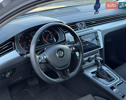 Сірий Фольксваген Пассат, об'ємом двигуна 1.97 л та пробігом 220 тис. км за 16800 $, фото 22 на Automoto.ua