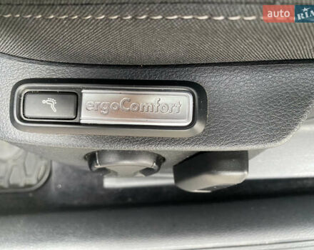 Серый Фольксваген Пассат, объемом двигателя 2 л и пробегом 241 тыс. км за 16900 $, фото 28 на Automoto.ua