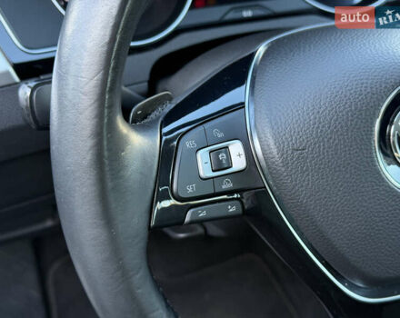 Сірий Фольксваген Пассат, об'ємом двигуна 1.97 л та пробігом 220 тис. км за 16800 $, фото 45 на Automoto.ua