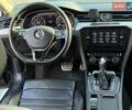 Фольксваген Пассат 2018 в Киеве на Automoto.ua Серый Фольксваген Пассат, объемом двигателя 1.97 л и пробегом 287 тыс. км за 19300 $, фото 21 на Automoto.ua