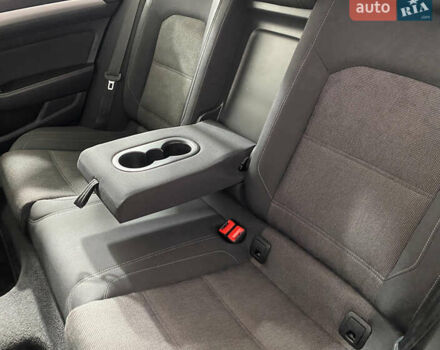 Серый Фольксваген Пассат, объемом двигателя 1.97 л и пробегом 197 тыс. км за 18950 $, фото 13 на Automoto.ua