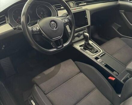 Серый Фольксваген Пассат, объемом двигателя 1.97 л и пробегом 206 тыс. км за 17500 $, фото 2 на Automoto.ua