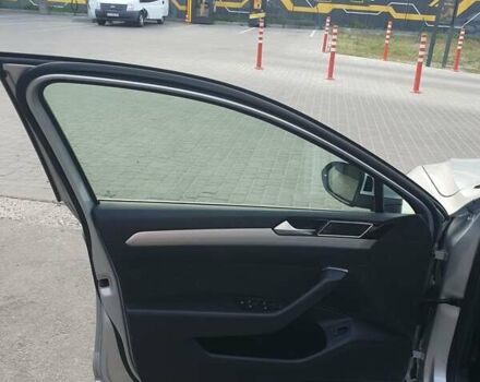 Серый Фольксваген Пассат, объемом двигателя 1.98 л и пробегом 296 тыс. км за 16000 $, фото 10 на Automoto.ua