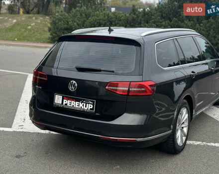 Сірий Фольксваген Пассат, об'ємом двигуна 1.97 л та пробігом 276 тис. км за 13999 $, фото 7 на Automoto.ua