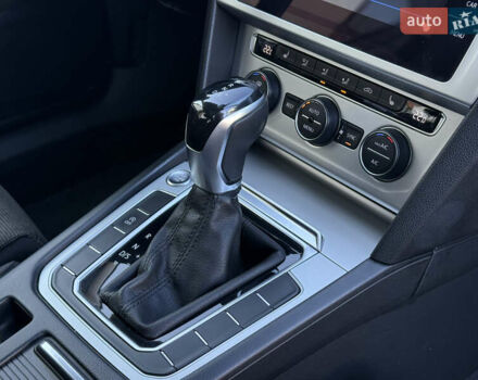 Сірий Фольксваген Пассат, об'ємом двигуна 1.97 л та пробігом 220 тис. км за 16800 $, фото 38 на Automoto.ua