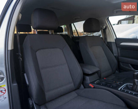 Сірий Фольксваген Пассат, об'ємом двигуна 1.6 л та пробігом 205 тис. км за 13600 $, фото 31 на Automoto.ua