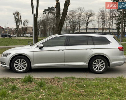 Серый Фольксваген Пассат, объемом двигателя 2 л и пробегом 241 тыс. км за 16900 $, фото 5 на Automoto.ua