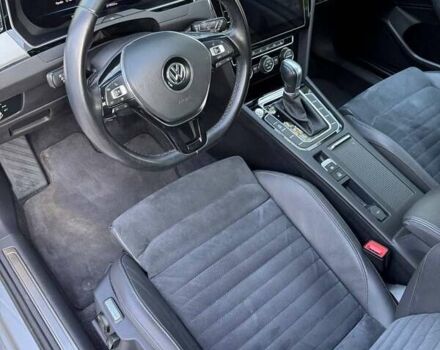 Серый Фольксваген Пассат, объемом двигателя 2 л и пробегом 222 тыс. км за 18999 $, фото 24 на Automoto.ua