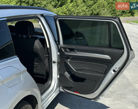 Серый Фольксваген Пассат, объемом двигателя 2 л и пробегом 258 тыс. км за 16500 $, фото 27 на Automoto.ua