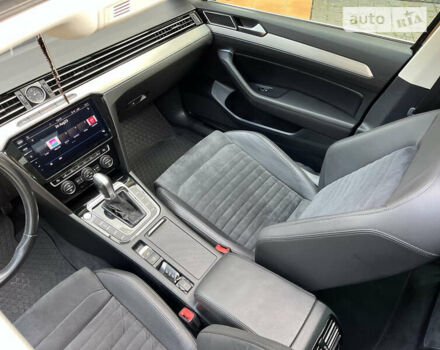 Серый Фольксваген Пассат, объемом двигателя 2 л и пробегом 215 тыс. км за 20000 $, фото 38 на Automoto.ua