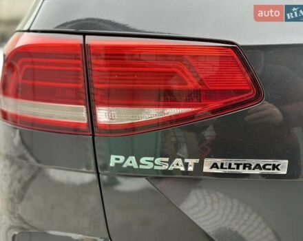 Фольксваген Пассат 2018 в Черкассах на Automoto.ua Серый Фольксваген Пассат, объемом двигателя 2 л и пробегом 178 тыс. км за 21900 $, фото 7 на Automoto.ua