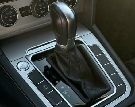 Сірий Фольксваген Пассат, об'ємом двигуна 1.97 л та пробігом 254 тис. км за 17500 $, фото 15 на Automoto.ua