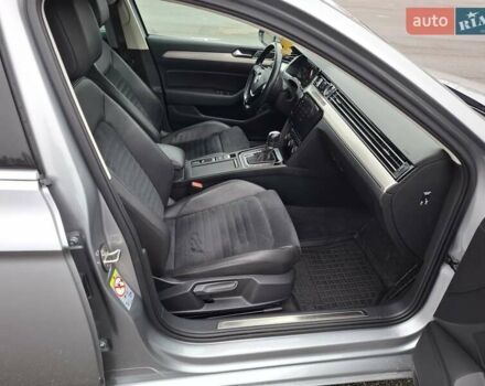 Серый Фольксваген Пассат, объемом двигателя 1.97 л и пробегом 214 тыс. км за 17400 $, фото 19 на Automoto.ua