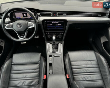 Сірий Фольксваген Пассат, об'ємом двигуна 2 л та пробігом 248 тис. км за 25800 $, фото 7 на Automoto.ua