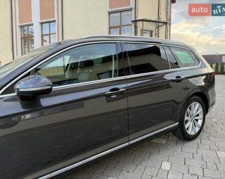 Сірий Фольксваген Пассат, об'ємом двигуна 1.6 л та пробігом 283 тис. км за 17750 $, фото 33 на Automoto.ua