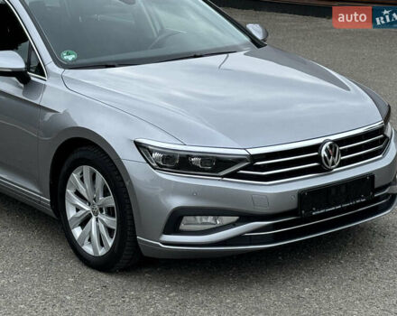 Серый Фольксваген Пассат, объемом двигателя 1.97 л и пробегом 227 тыс. км за 20499 $, фото 10 на Automoto.ua