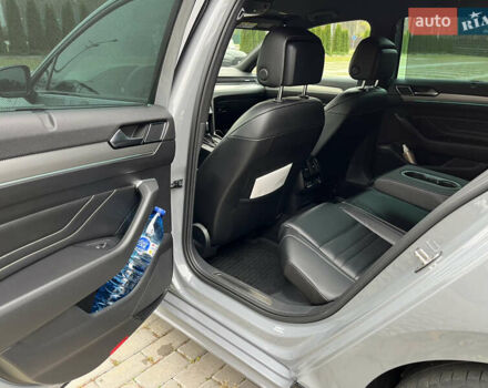 Серый Фольксваген Пассат, объемом двигателя 1.97 л и пробегом 193 тыс. км за 29900 $, фото 19 на Automoto.ua