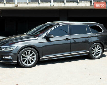 Серый Фольксваген Пассат, объемом двигателя 1.97 л и пробегом 212 тыс. км за 25200 $, фото 2 на Automoto.ua