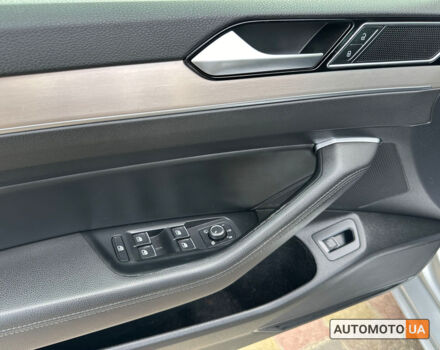 Сірий Фольксваген Пассат, об'ємом двигуна 2 л та пробігом 131 тис. км за 20500 $, фото 11 на Automoto.ua