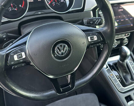 Сірий Фольксваген Пассат, об'ємом двигуна 1.6 л та пробігом 281 тис. км за 15999 $, фото 15 на Automoto.ua