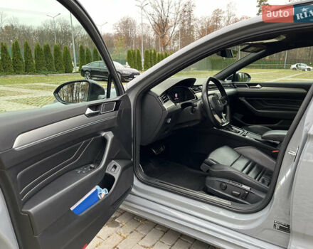 Серый Фольксваген Пассат, объемом двигателя 1.97 л и пробегом 193 тыс. км за 29900 $, фото 18 на Automoto.ua