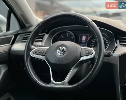 Сірий Фольксваген Пассат, об'ємом двигуна 2 л та пробігом 293 тис. км за 18200 $, фото 34 на Automoto.ua