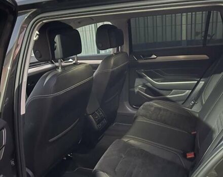 Серый Фольксваген Пассат, объемом двигателя 1.97 л и пробегом 188 тыс. км за 22500 $, фото 40 на Automoto.ua