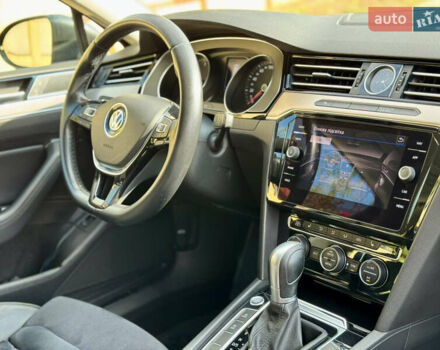 Фольксваген Пассат 2019 в Ужгороде на Automoto.ua Серый Фольксваген Пассат, объемом двигателя 1.97 л и пробегом 243 тыс. км за 18300 $, фото 45 на Automoto.ua