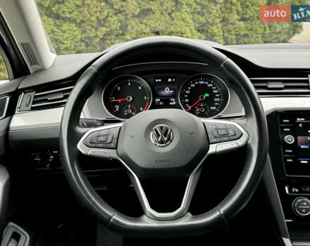 Серый Фольксваген Пассат, объемом двигателя 1.97 л и пробегом 227 тыс. км за 20499 $, фото 43 на Automoto.ua