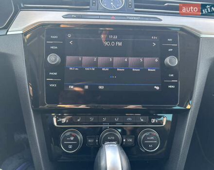 Сірий Фольксваген Пассат, об'ємом двигуна 1.6 л та пробігом 281 тис. км за 15999 $, фото 17 на Automoto.ua