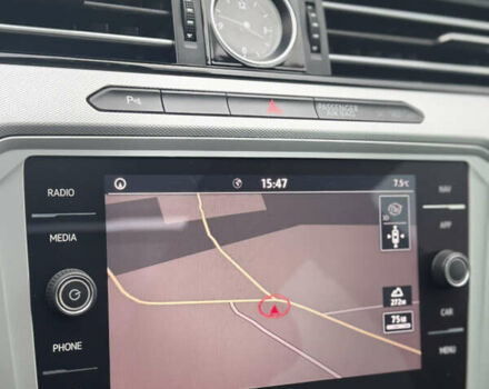 Серый Фольксваген Пассат, объемом двигателя 1.97 л и пробегом 276 тыс. км за 18500 $, фото 26 на Automoto.ua