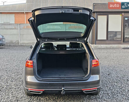 Сірий Фольксваген Пассат, об'ємом двигуна 2 л та пробігом 196 тис. км за 20999 $, фото 58 на Automoto.ua