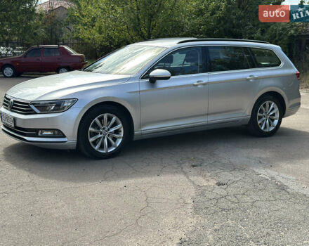 Серый Фольксваген Пассат, объемом двигателя 1.97 л и пробегом 223 тыс. км за 19600 $, фото 9 на Automoto.ua