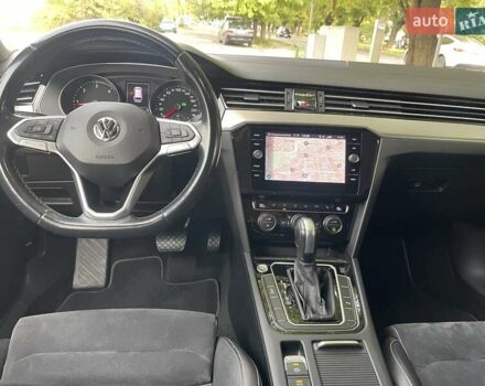 Серый Фольксваген Пассат, объемом двигателя 1.97 л и пробегом 188 тыс. км за 22500 $, фото 32 на Automoto.ua