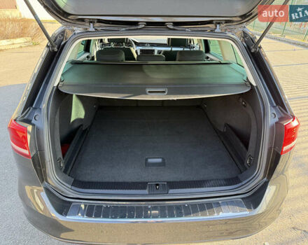 Сірий Фольксваген Пассат, об'ємом двигуна 2 л та пробігом 221 тис. км за 16500 $, фото 22 на Automoto.ua