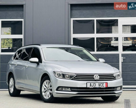 Сірий Фольксваген Пассат, об'ємом двигуна 2 л та пробігом 281 тис. км за 17500 $, фото 1 на Automoto.ua