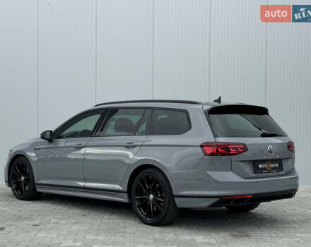 Сірий Фольксваген Пассат, об'ємом двигуна 2 л та пробігом 248 тис. км за 25800 $, фото 3 на Automoto.ua