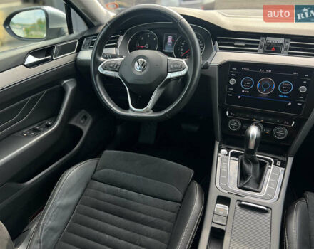 Сірий Фольксваген Пассат, об'ємом двигуна 2 л та пробігом 293 тис. км за 18200 $, фото 39 на Automoto.ua