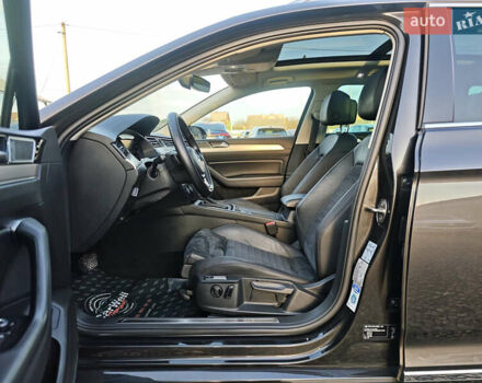 Сірий Фольксваген Пассат, об'ємом двигуна 2 л та пробігом 196 тис. км за 20999 $, фото 20 на Automoto.ua