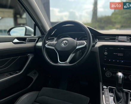 Сірий Фольксваген Пассат, об'ємом двигуна 2 л та пробігом 293 тис. км за 18200 $, фото 38 на Automoto.ua