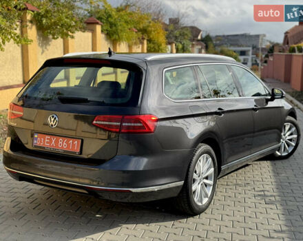 Фольксваген Пассат 2019 в Ужгороде на Automoto.ua Серый Фольксваген Пассат, объемом двигателя 1.97 л и пробегом 243 тыс. км за 18300 $, фото 14 на Automoto.ua