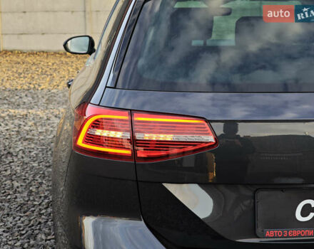 Сірий Фольксваген Пассат, об'ємом двигуна 2 л та пробігом 196 тис. км за 20999 $, фото 16 на Automoto.ua