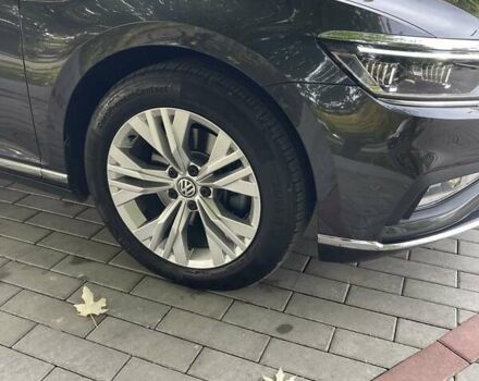 Серый Фольксваген Пассат, объемом двигателя 1.97 л и пробегом 188 тыс. км за 22500 $, фото 15 на Automoto.ua