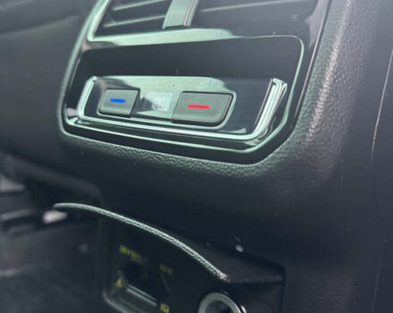 Серый Фольксваген Пассат, объемом двигателя 1.97 л и пробегом 276 тыс. км за 18500 $, фото 20 на Automoto.ua