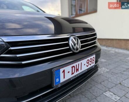 Сірий Фольксваген Пассат, об'ємом двигуна 1.6 л та пробігом 283 тис. км за 17750 $, фото 12 на Automoto.ua