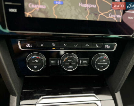 Сірий Фольксваген Пассат, об'ємом двигуна 1.97 л та пробігом 299 тис. км за 18450 $, фото 39 на Automoto.ua