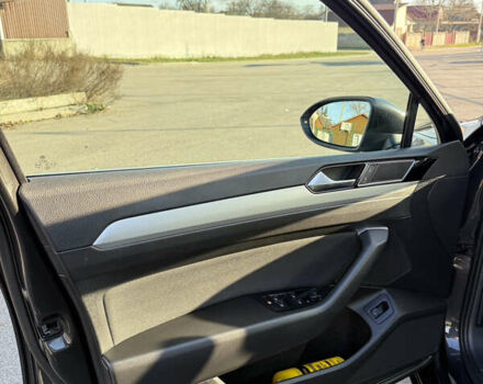 Сірий Фольксваген Пассат, об'ємом двигуна 2 л та пробігом 221 тис. км за 16500 $, фото 13 на Automoto.ua